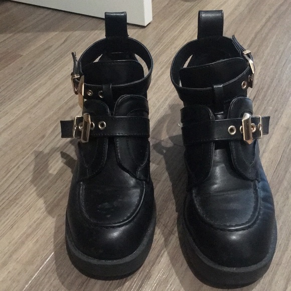 Cut out boots w/ gold hardware - Picture 3 of 3